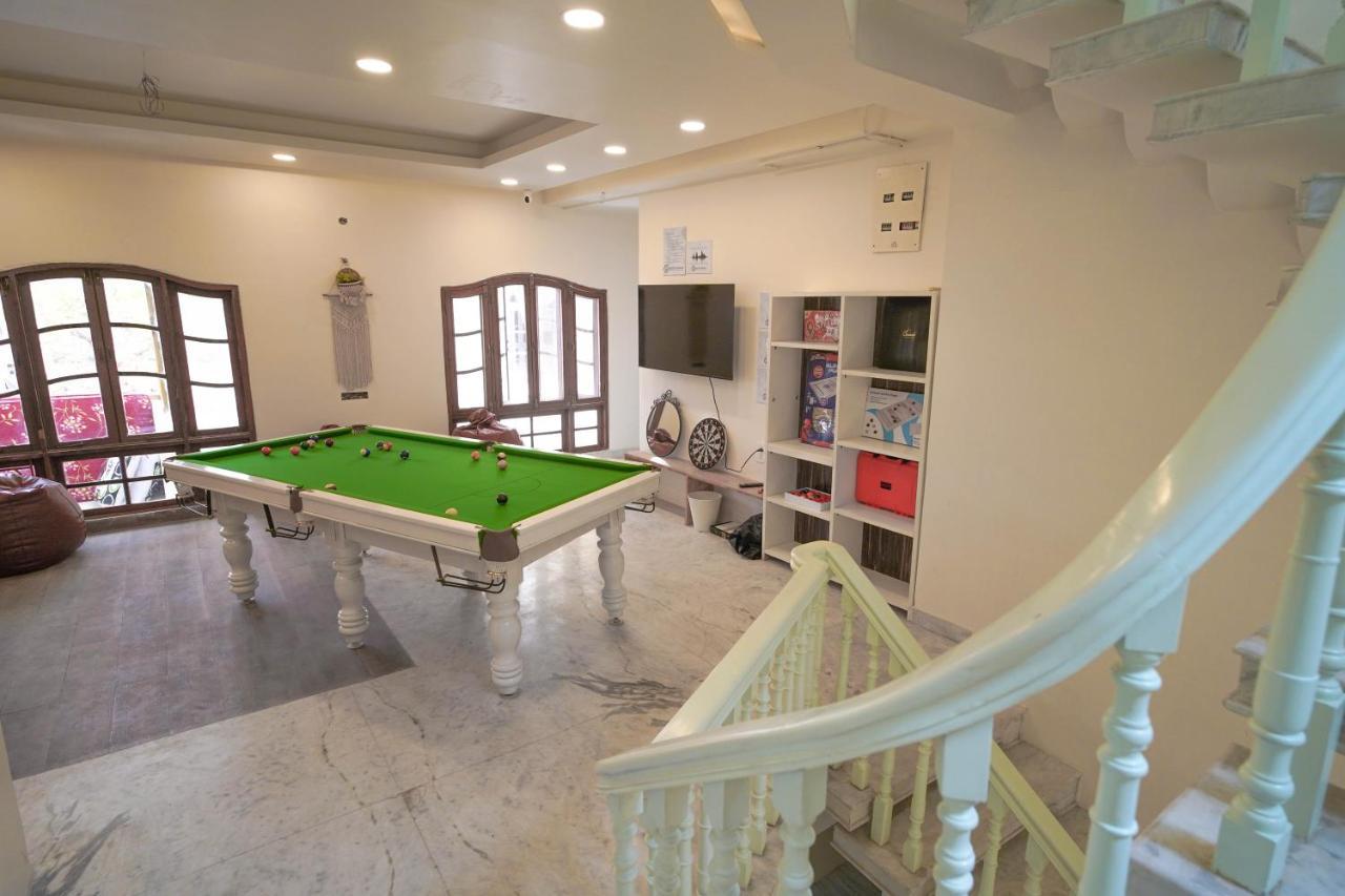 Hostel Destin Olympus Banjara Hyderabad Exterior foto