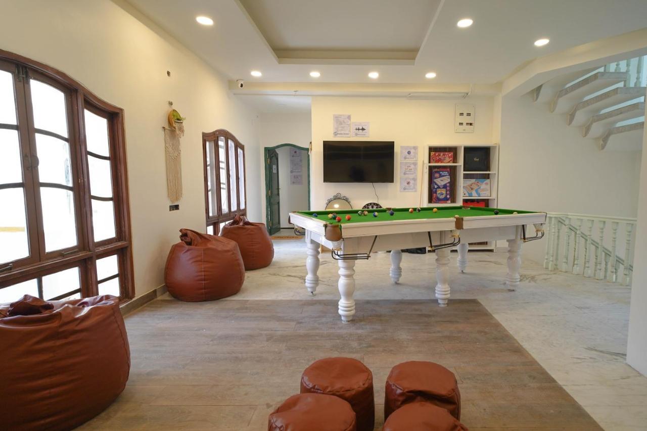 Hostel Destin Olympus Banjara Hyderabad Exterior foto