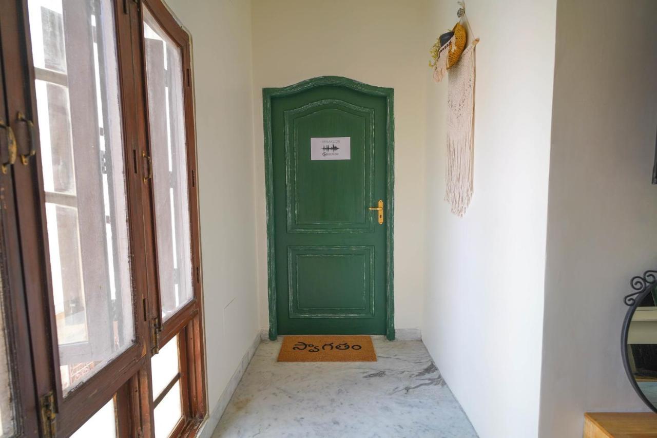 Hostel Destin Olympus Banjara Hyderabad Exterior foto