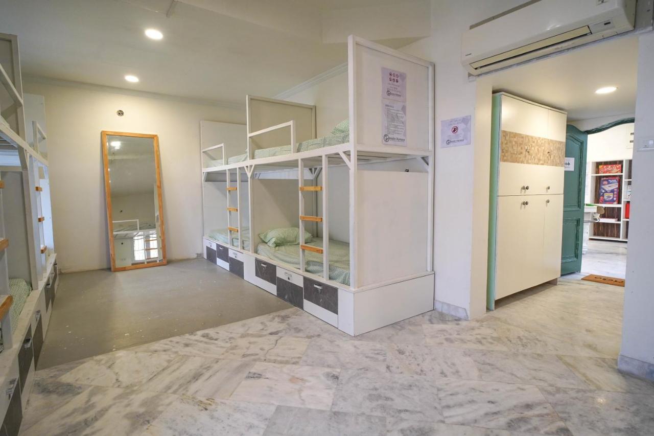 Hostel Destin Olympus Banjara Hyderabad Exterior foto