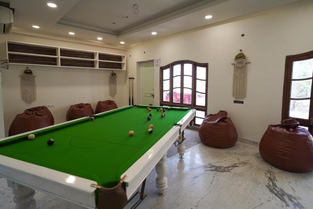 Hostel Destin Olympus Banjara Hyderabad Exterior foto